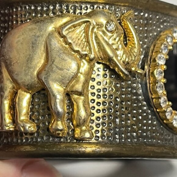 VTG Elephant Rhinestones Hinged Bangle Bracelet Gold Antiqued Tone - Picture 11 of 16